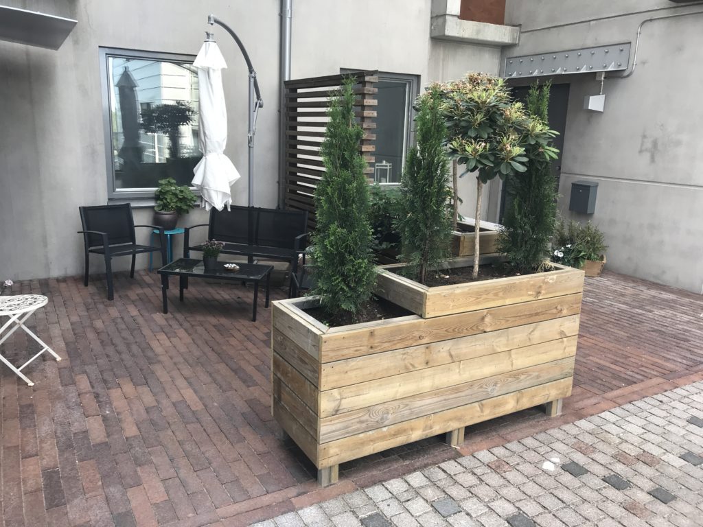 Image of Magasingången Nacka, marktegel