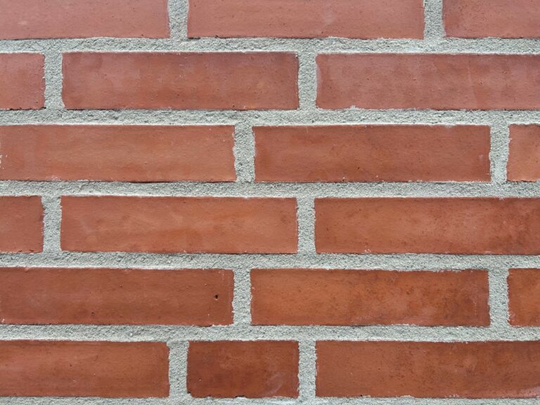 Image of Röd Slät massiv